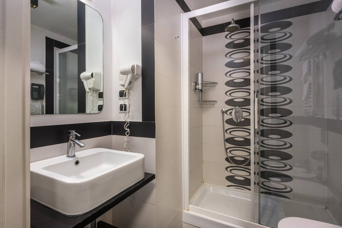 Noba Hotel e Residenze-Italy-ROMA-Room-7