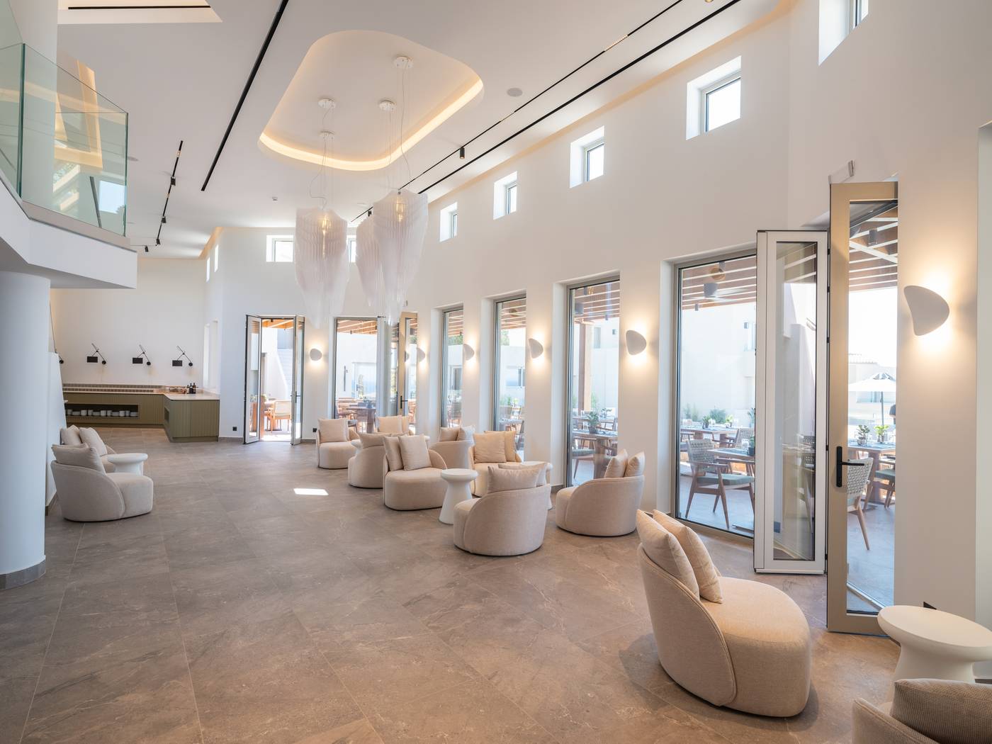 Galaxy-Suites-Boutique-Resort---Adults-Only-13--Lobby-40