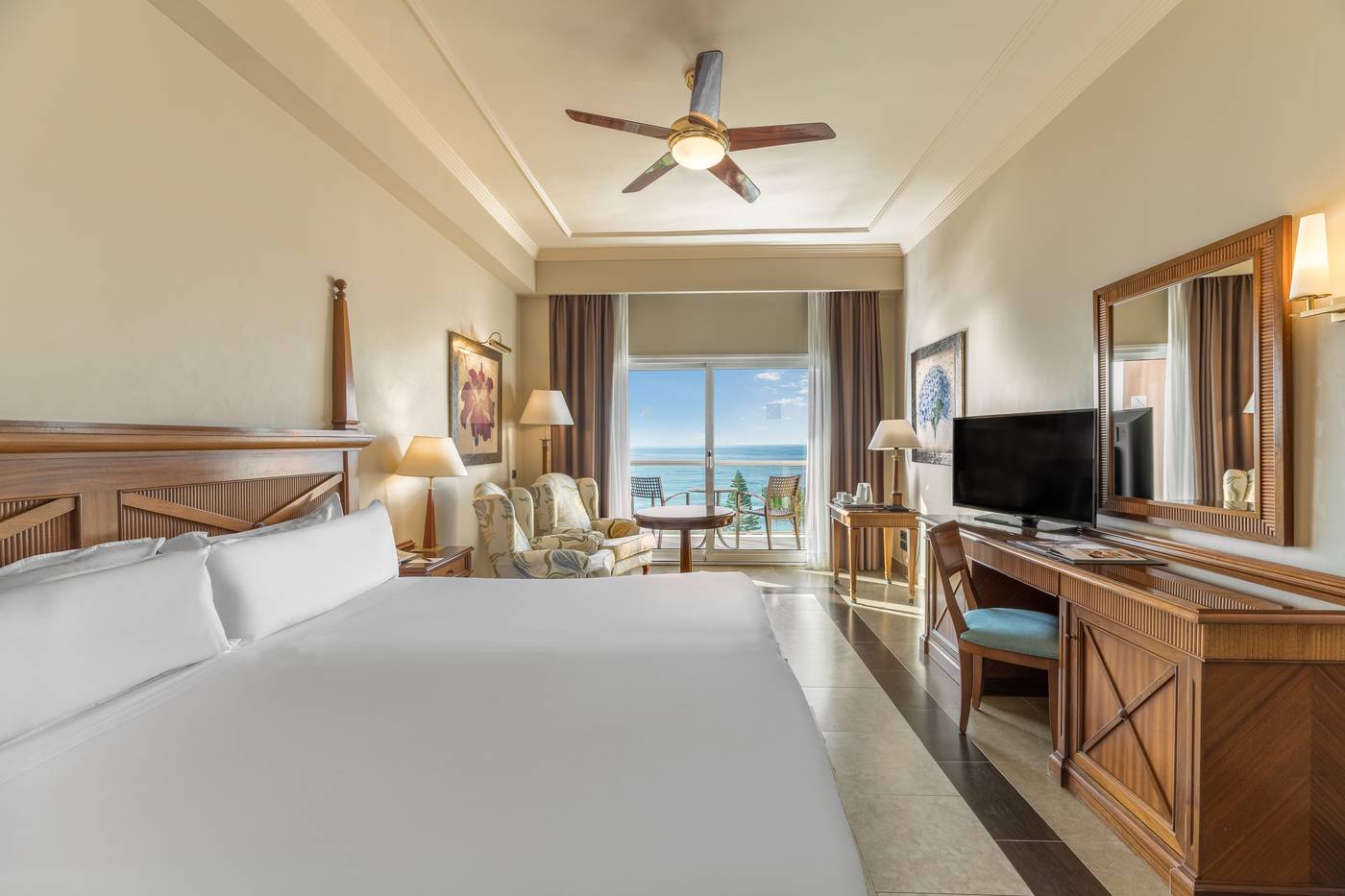 Elba-Estepona-Gran-Hotel---Thalasso-Spa-Room-15