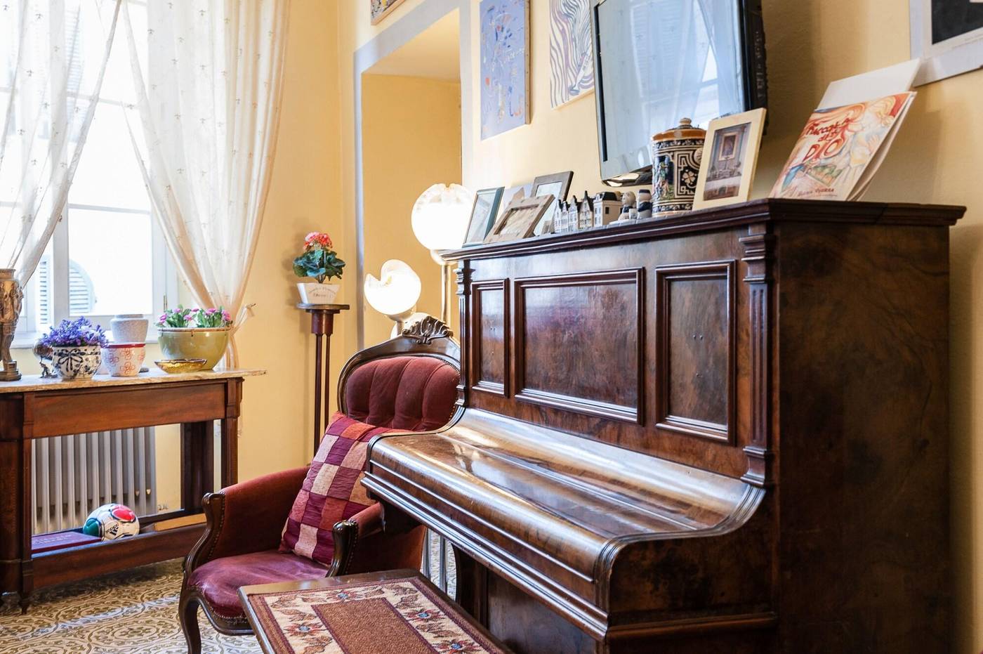 La Gemma Di Elena-Italy-LUCCA-Lobby-7