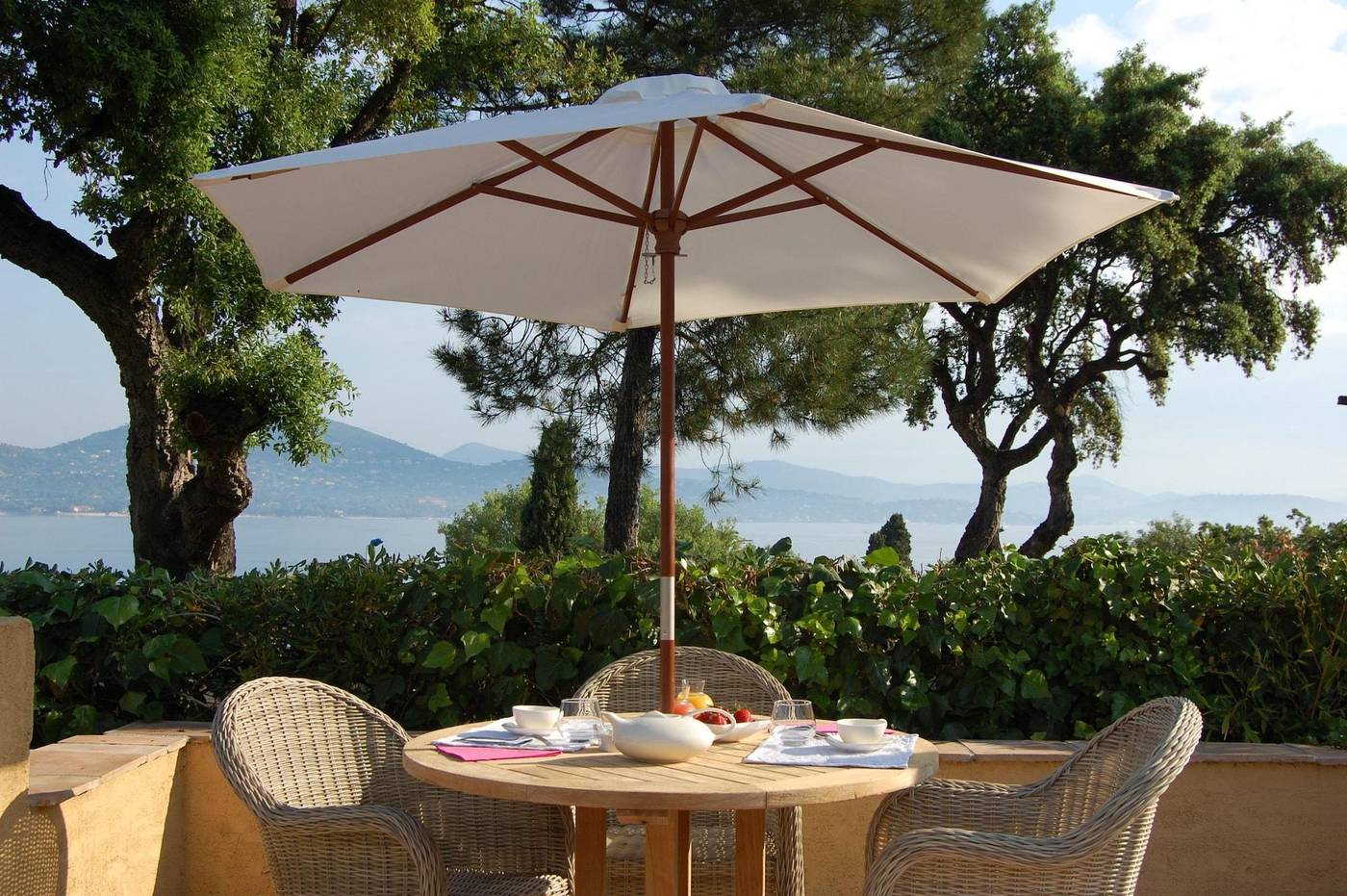 La-Bastide-D-Antoine-Restaurant-18