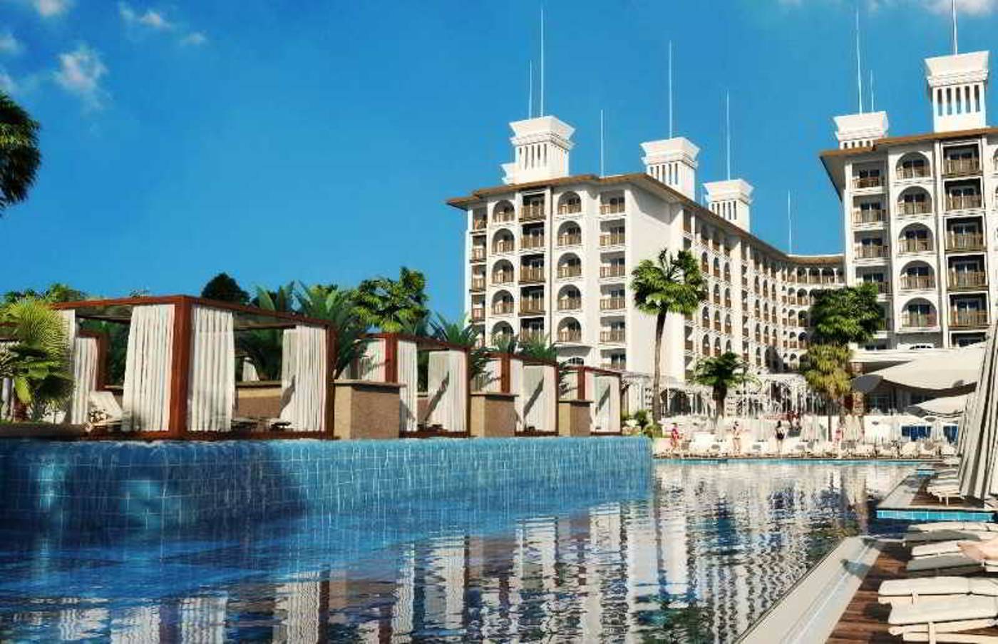 Quattro Beach Spa & Resort Hotel