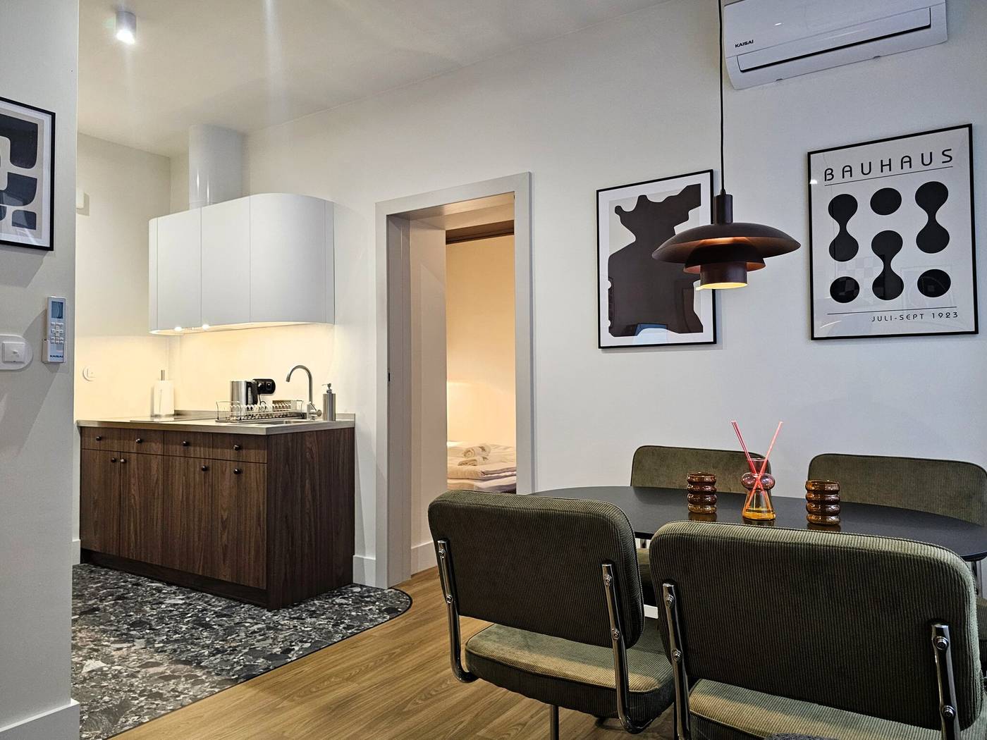 Wine-Apartments-Room-17