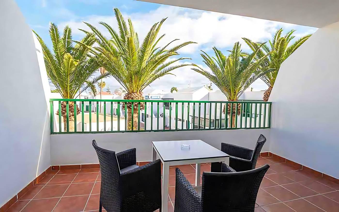 La-Pe----ita-Room-15