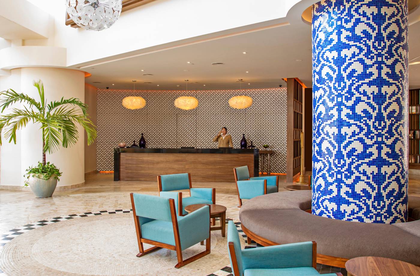 Sandos-Cancun-Lifestyle-Resort---Adults-Recommended-Lobby-44
