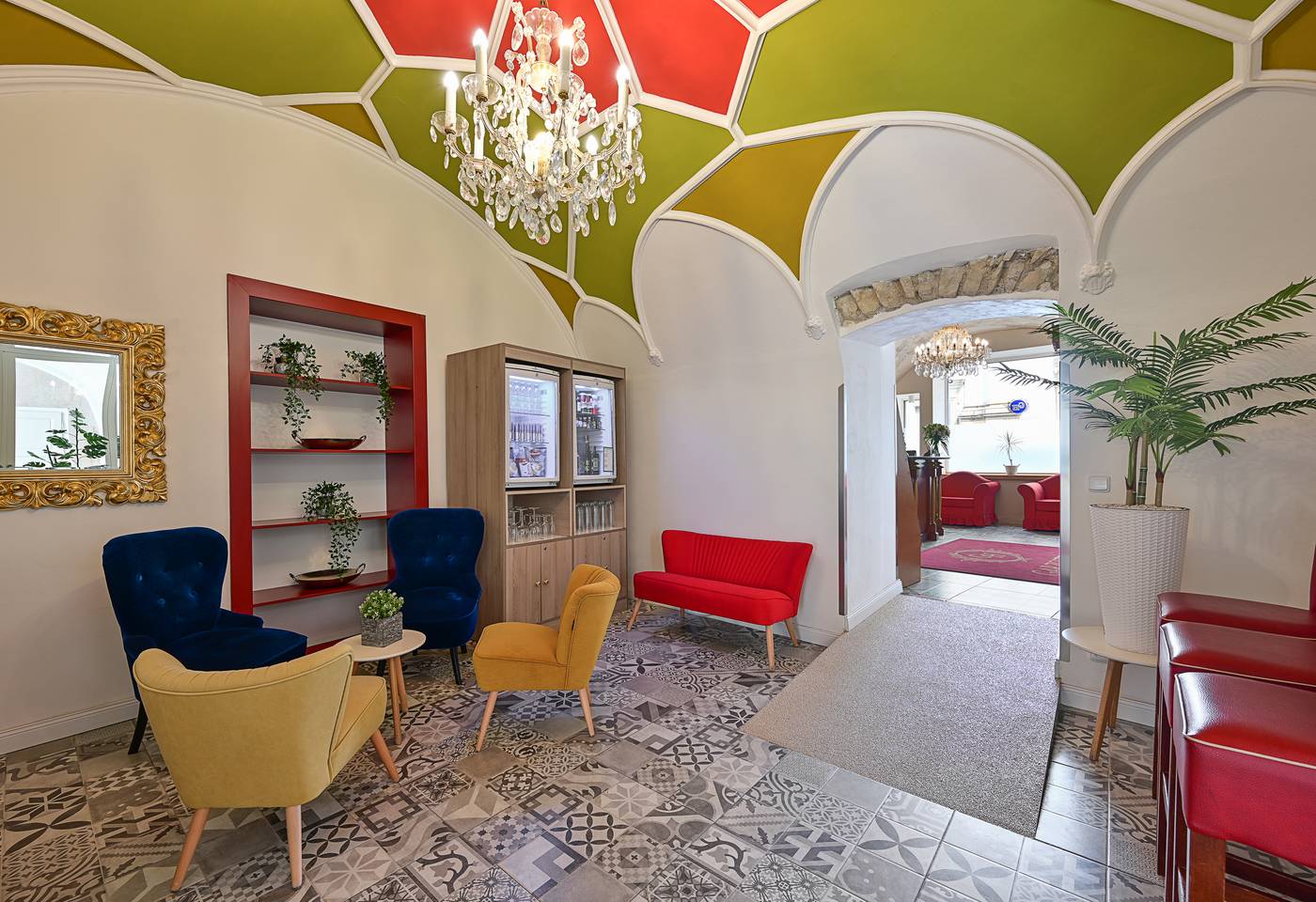 Hotel-Garden-Court-Lobby-2