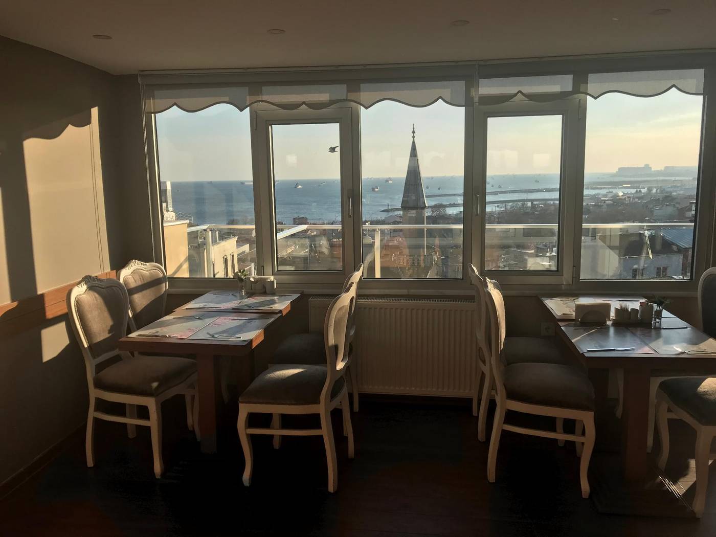 Muyan-Suites-Restaurant-14