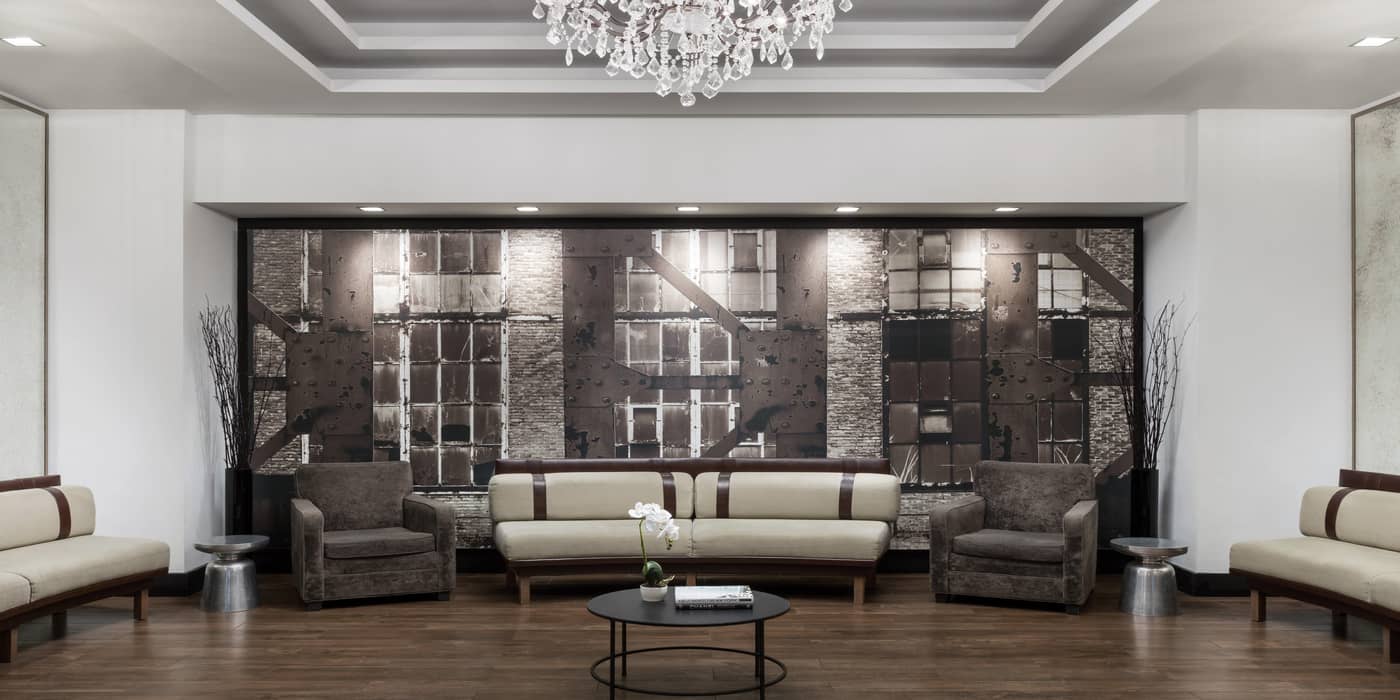 The-Manhattan-at-Times-Square-Hotel-Lobby-18