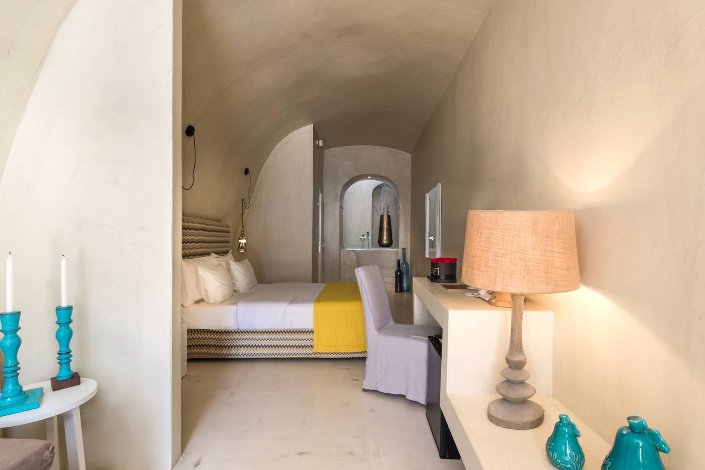 Mythical-Blue-Luxury-Suites-Room-15