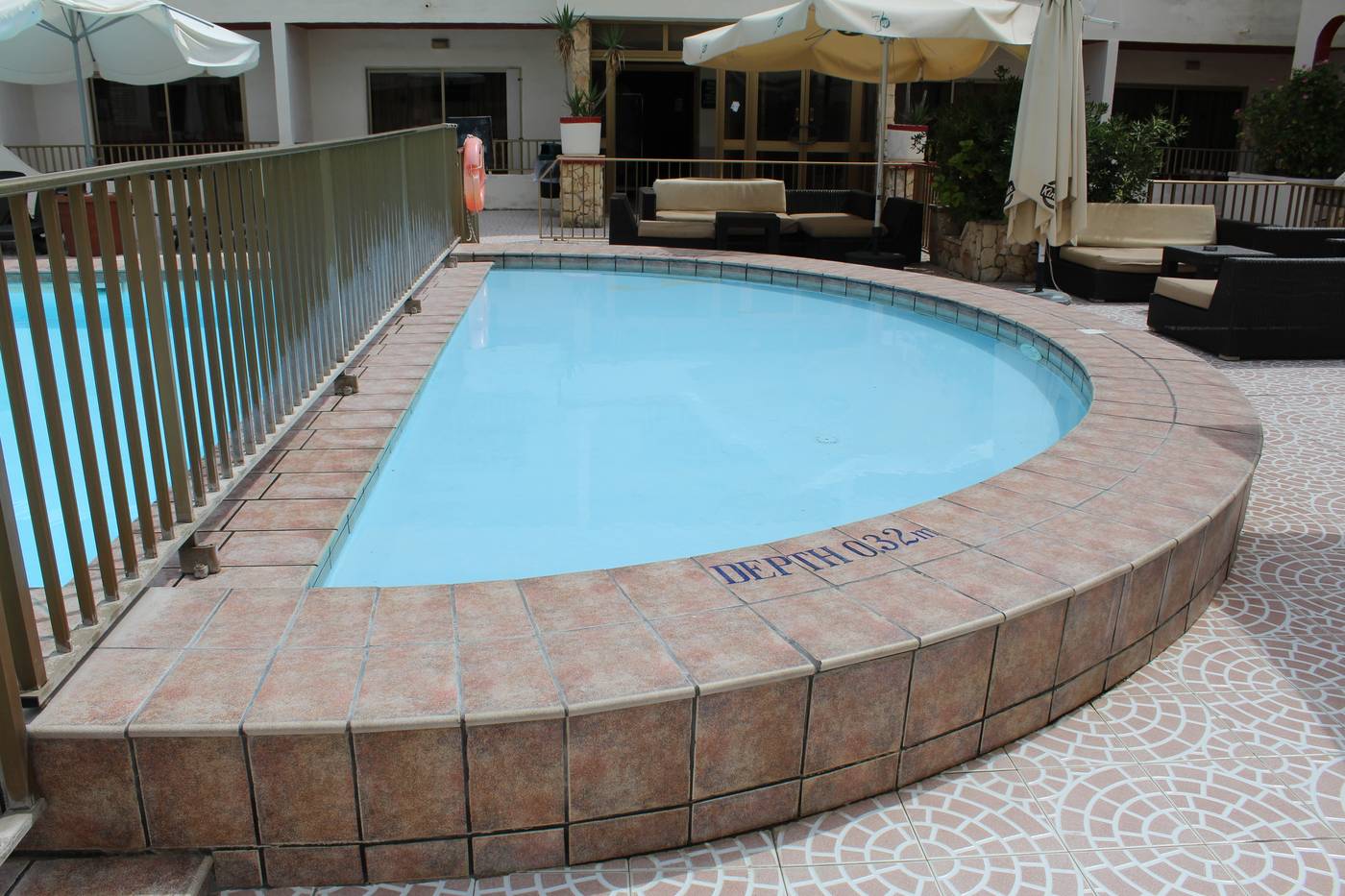 The-San-Anton-Hotel-Pool-2