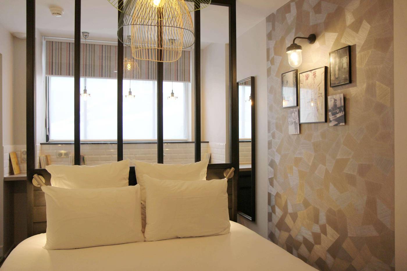 Hotel-Litteraire-Marcel-Ayme--BW-Premier-Collectio-Room-35