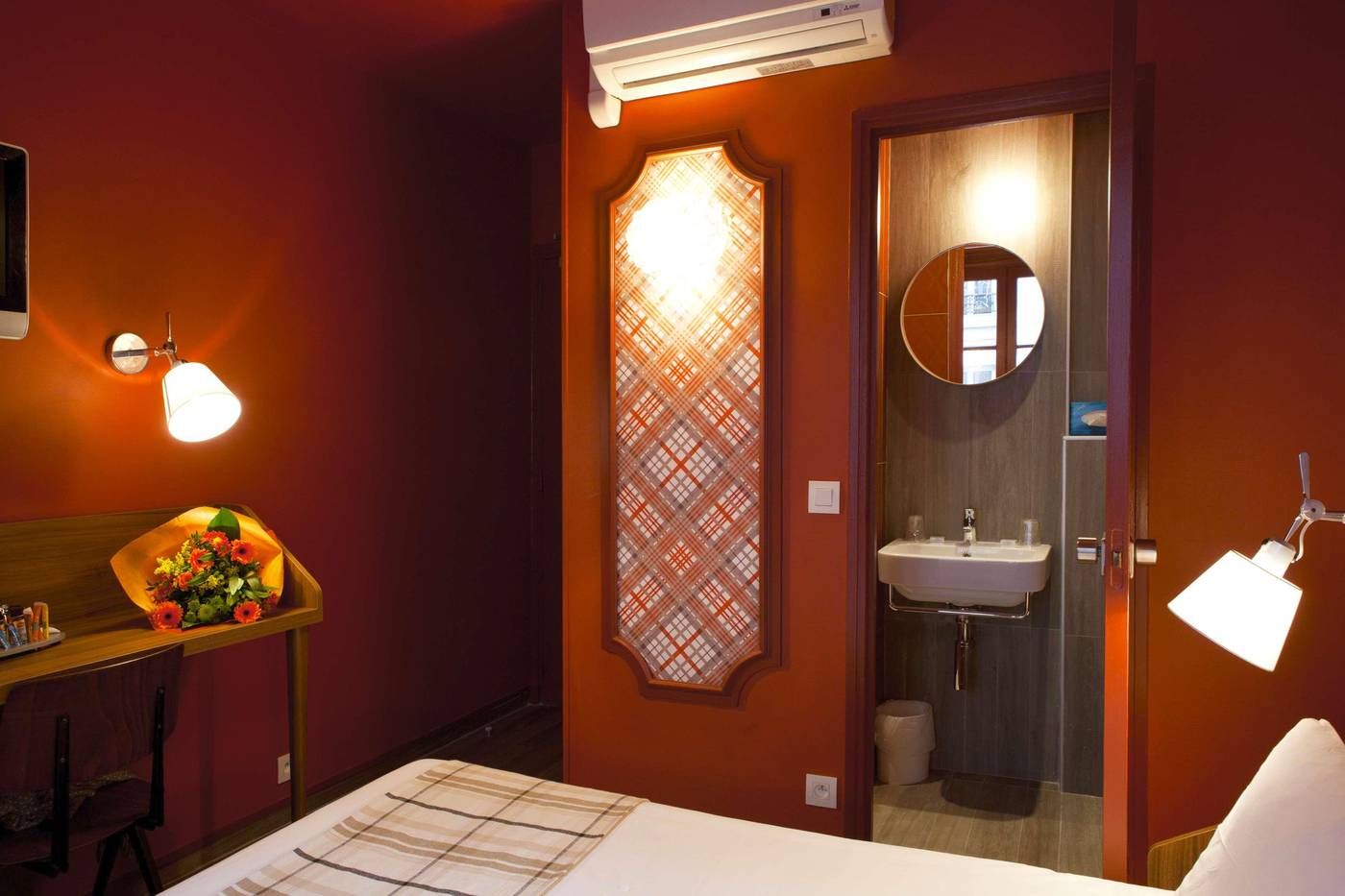 Hotel-Boris-V--by-HappyCulture-Room-22