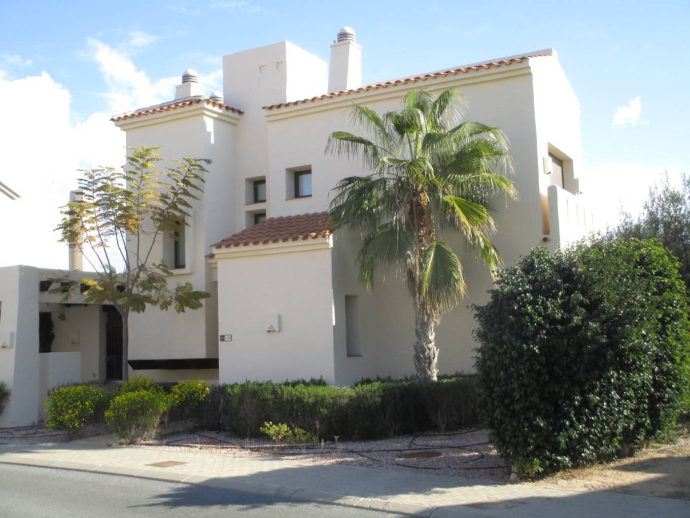 Roda-Golf-and-Beach-Resort-Room-24