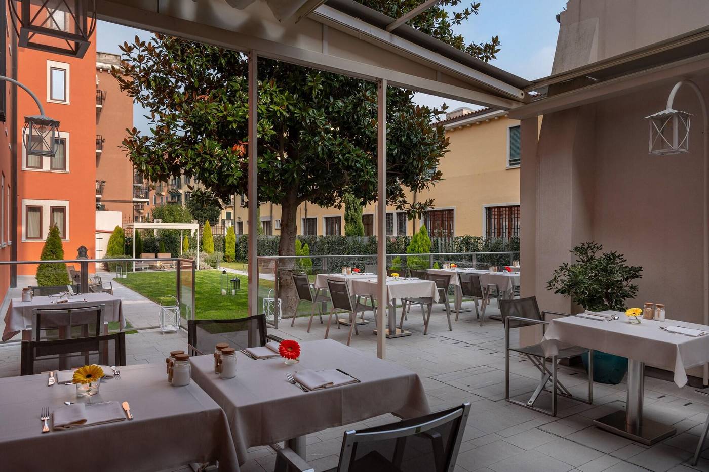 Carnival-Palace-Terrace-67