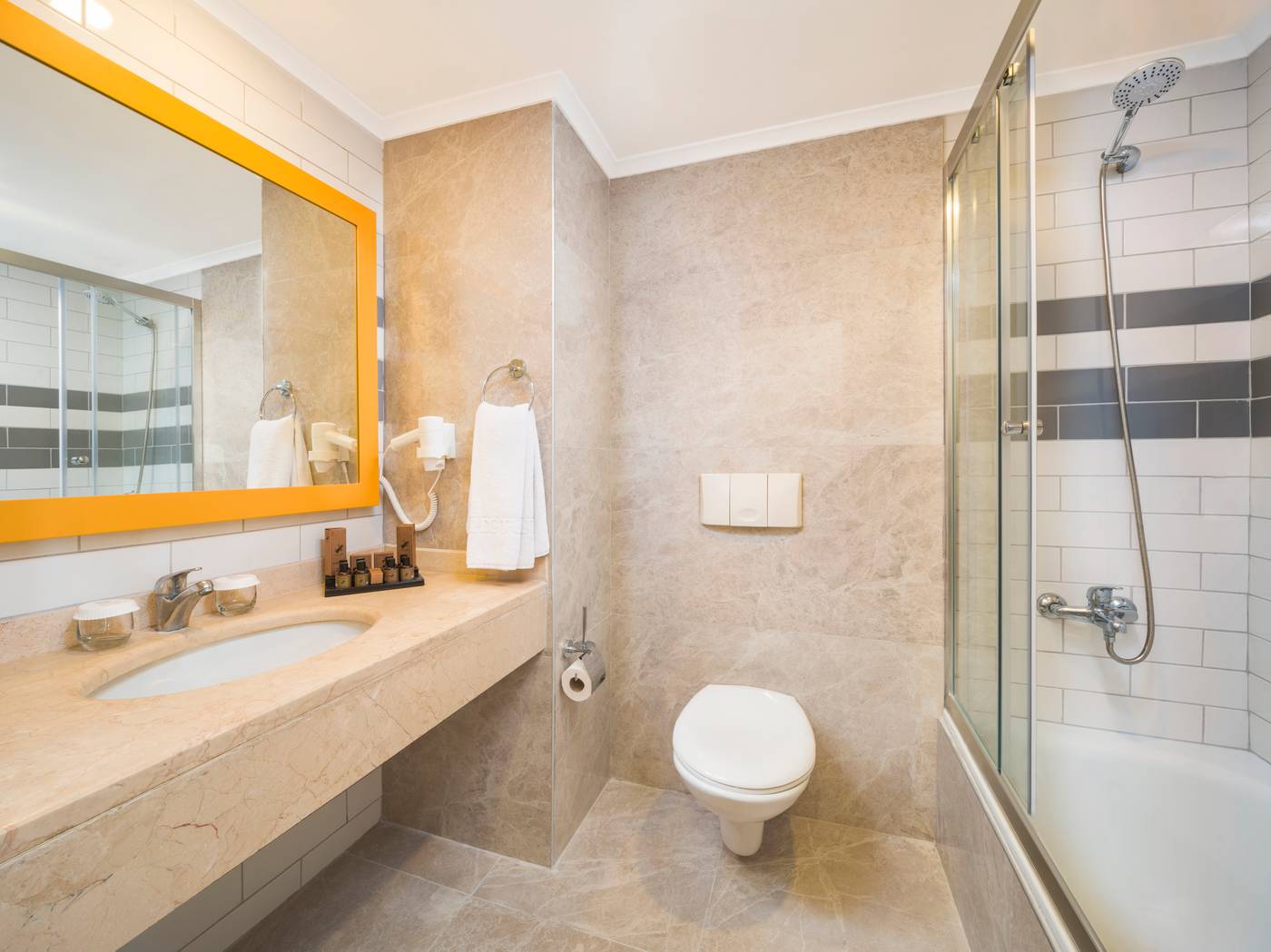 Selectum-Family-Comfort-Side-Room-43