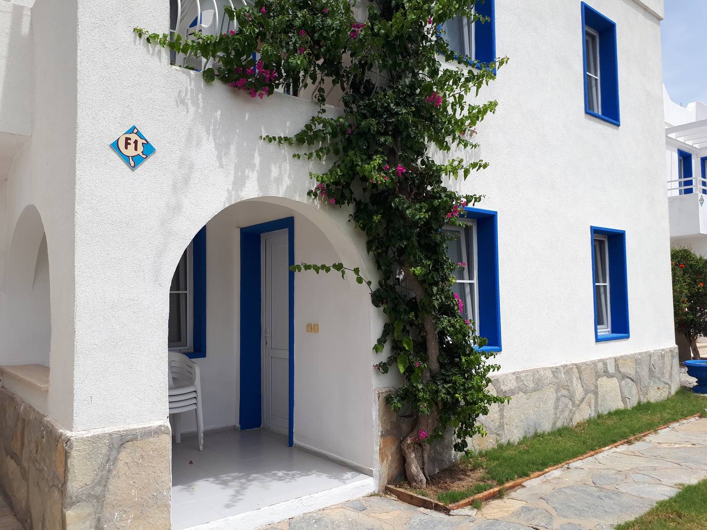 Paradise-Apart-Hotel-General-view-8