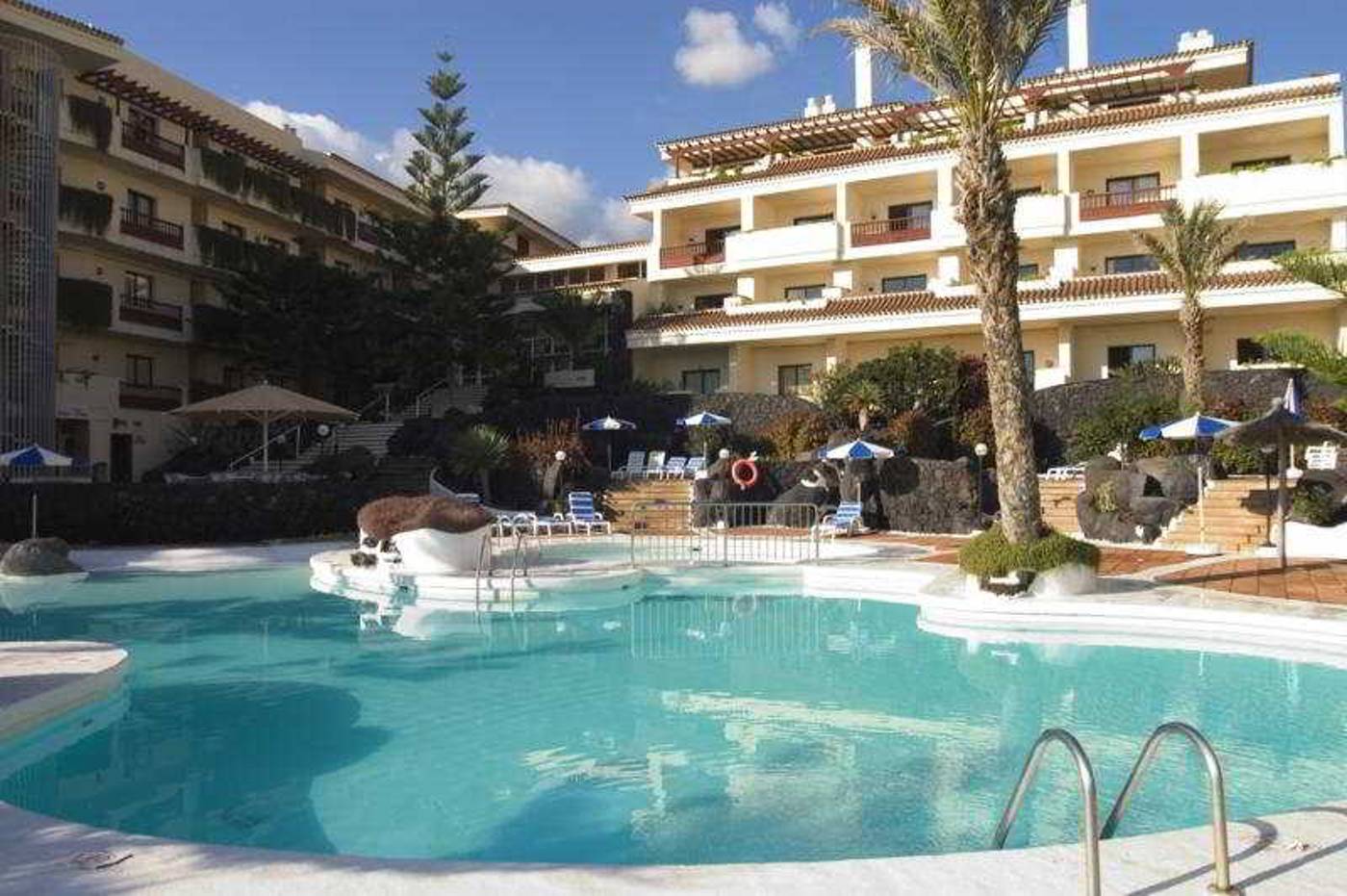 H10-Costa-Salinas-Pool-3