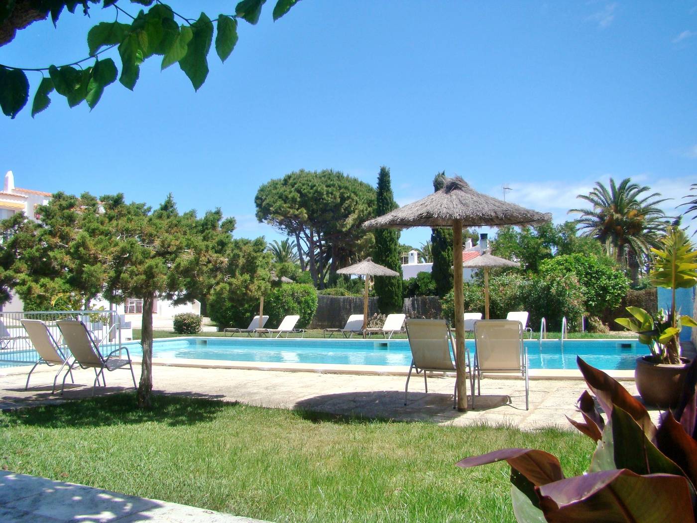 Nure-Mar-y-Mar-Pool-8