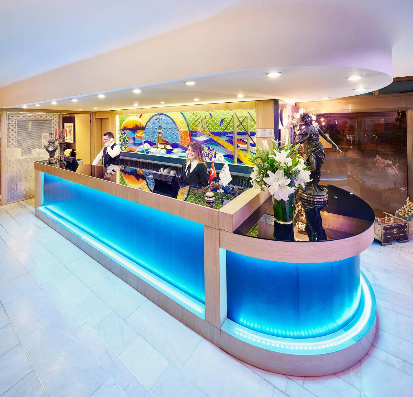 Gunes-Hotel-Merter-Lobby-2