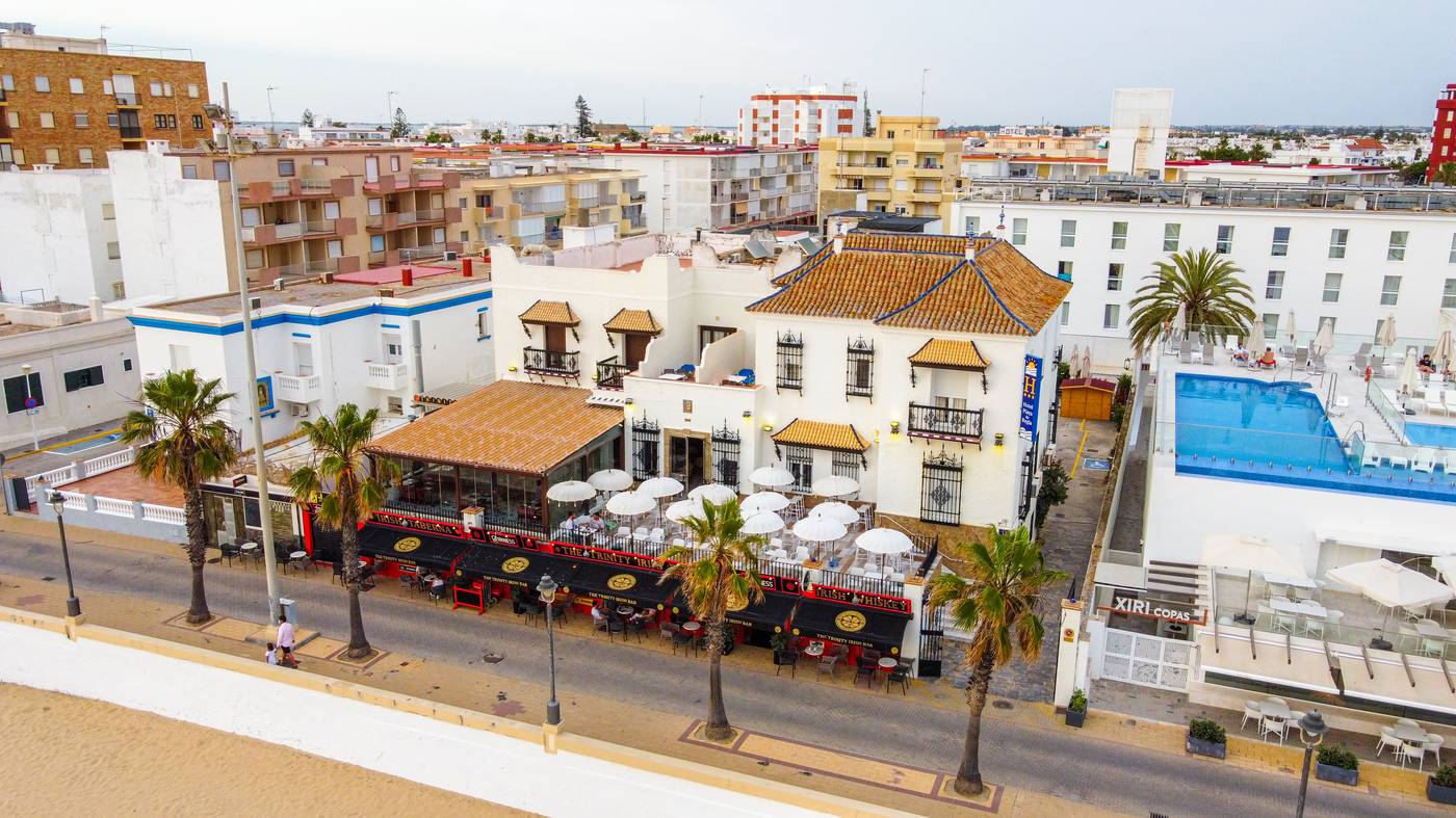 Playa-de-Regla-General-view-3