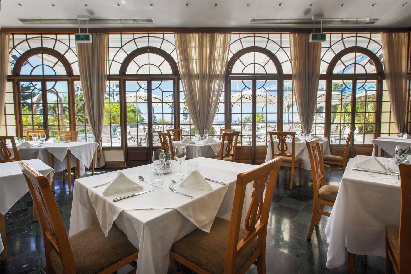 Quinta-Bela-Sao-Tiago-Restaurant-47