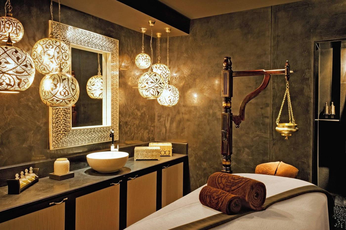 Grosvenor-House-West-Marina-Beach-Sports-and-Entertainment-93