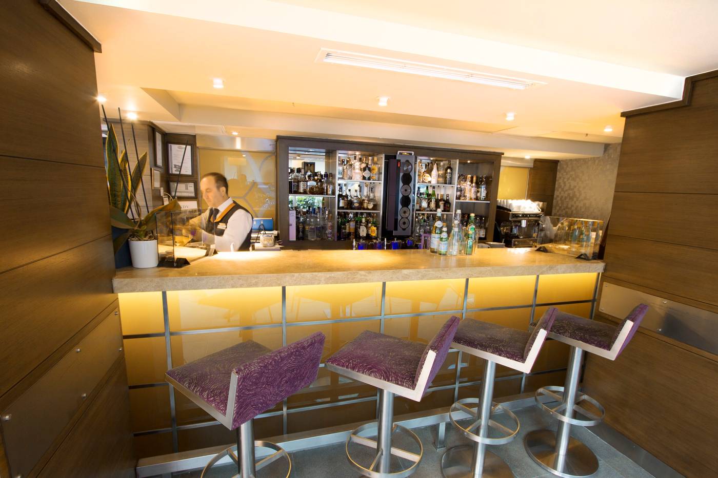 Avantgarde-Levent-Bar-6