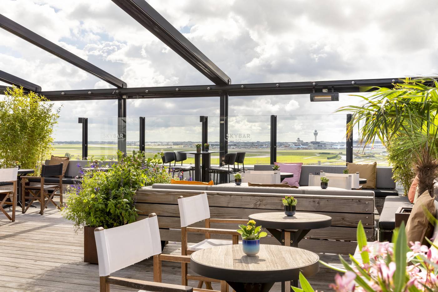 Corendon-Plaza-Amsterdam-Schiphol-Airport-Hotel-Terrace-56