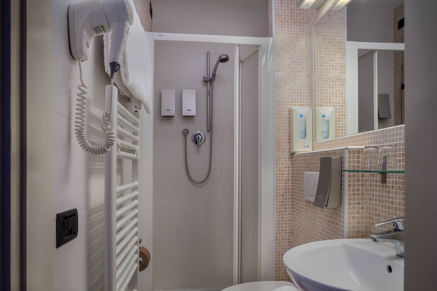 Kursaal-and-Ausonia-Hotel-Room-17