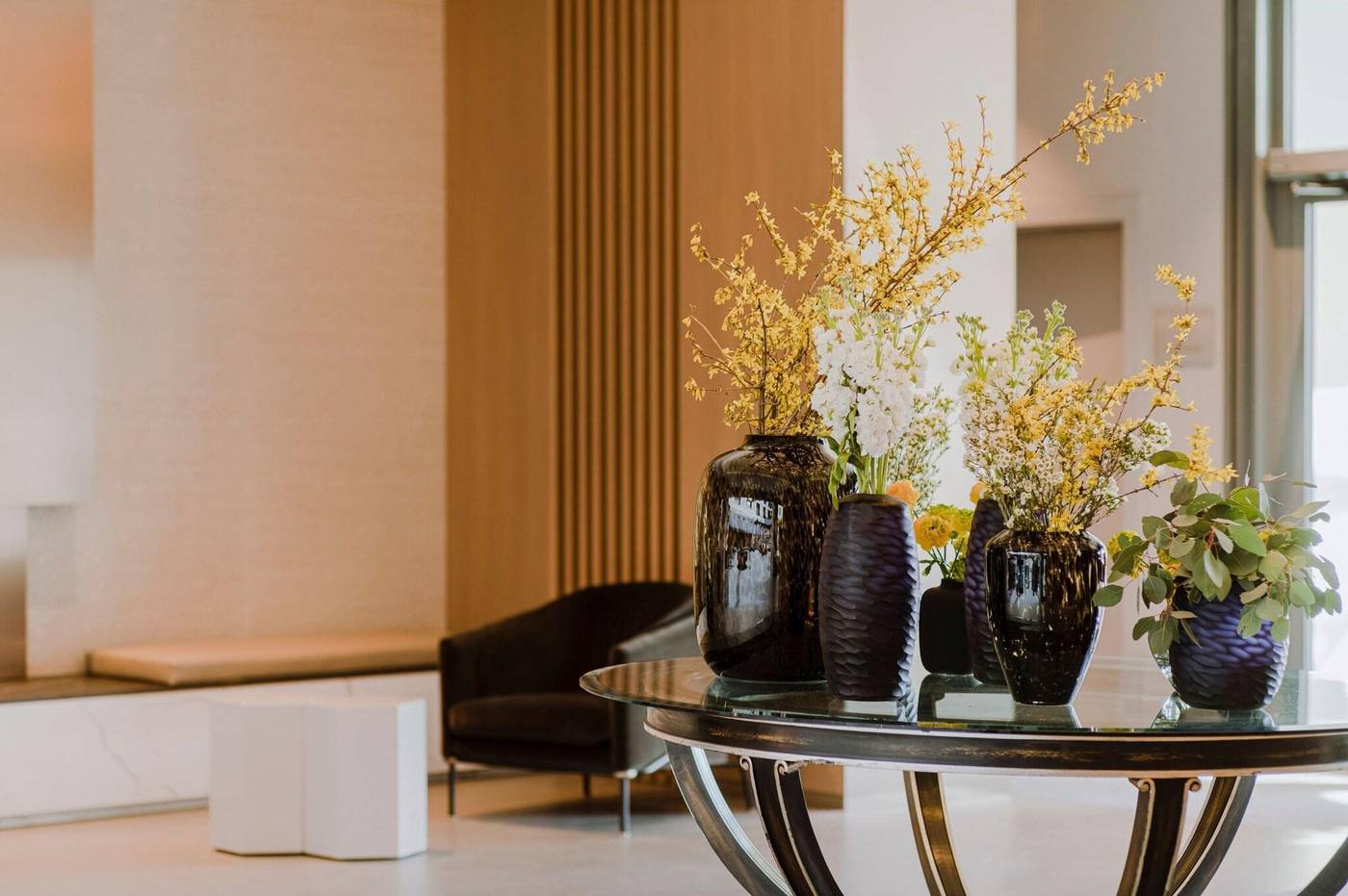 Sheraton-Grand-Krakow-Lobby-21