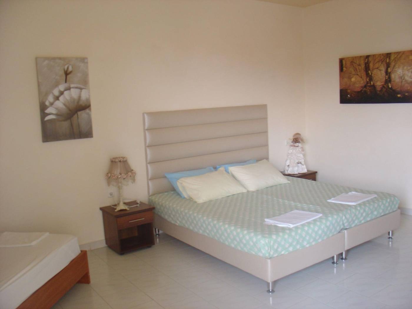 Lyristis-studios-Room-35