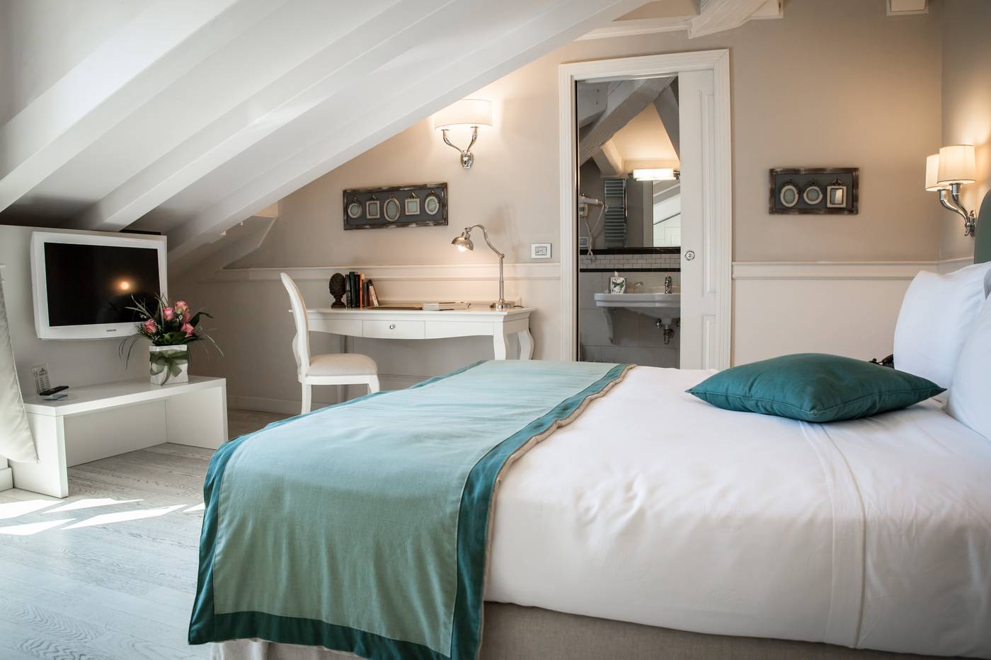 Victoria-Italy-TRIESTE-Room-7