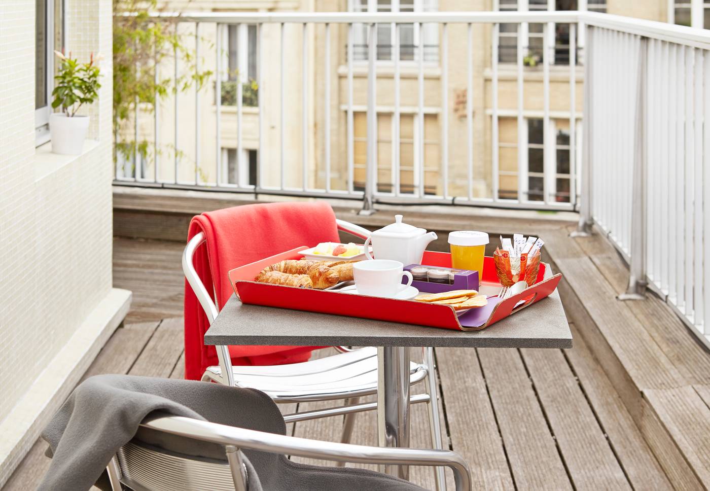 Hotel-Mercure-Paris-Bastille-Saint-Antoine-Terrace-40