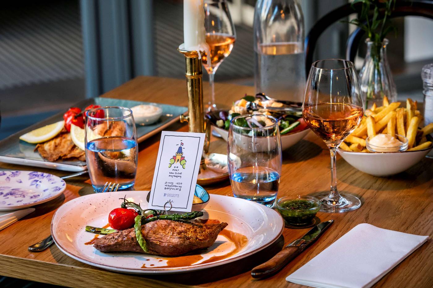 Die-Port-Van-Cleve-Restaurant-23