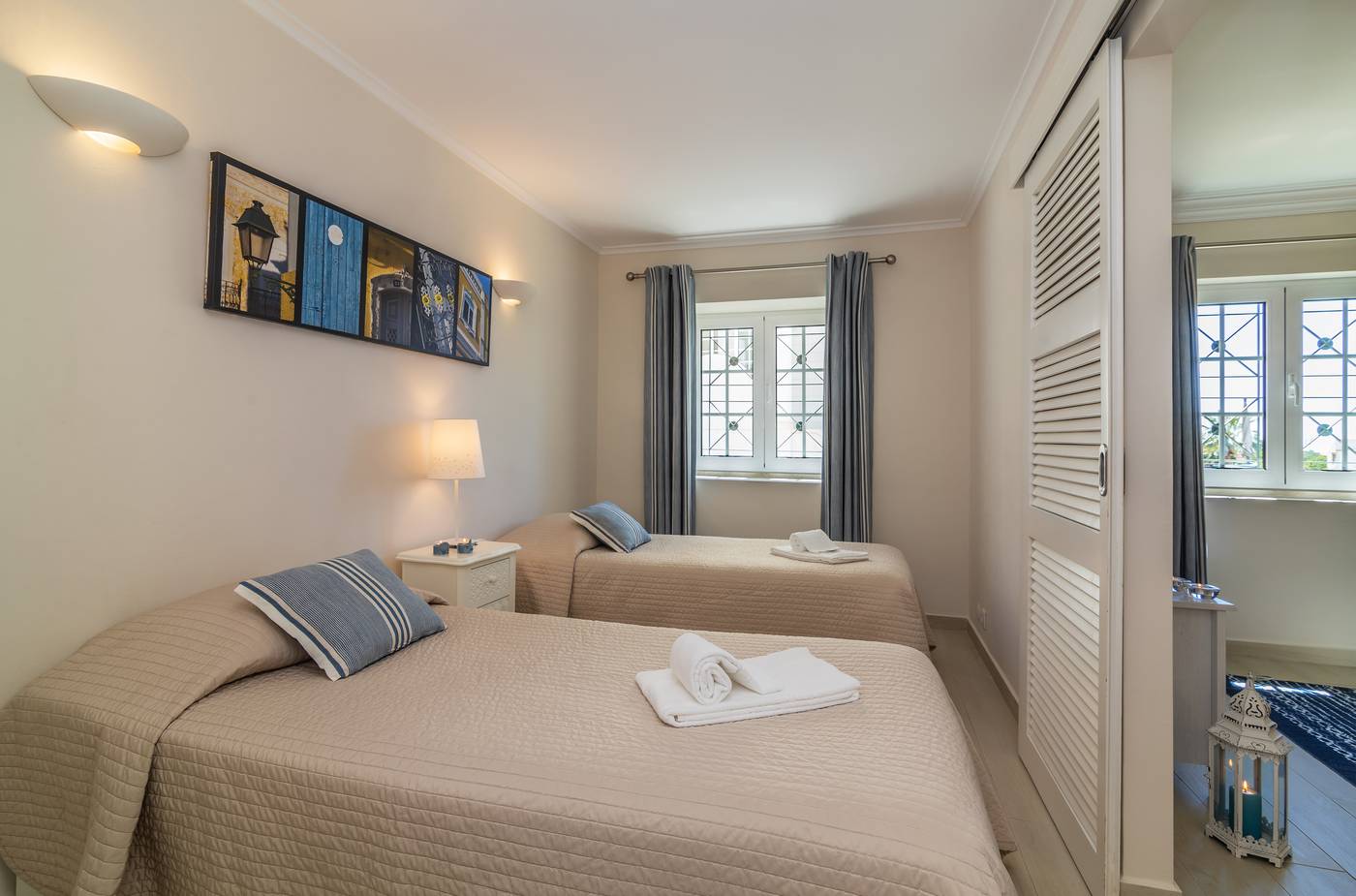 Apartments-Old-Village-Room-30