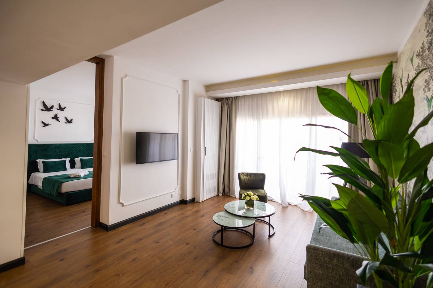 Ajax-Hotel-Room-24