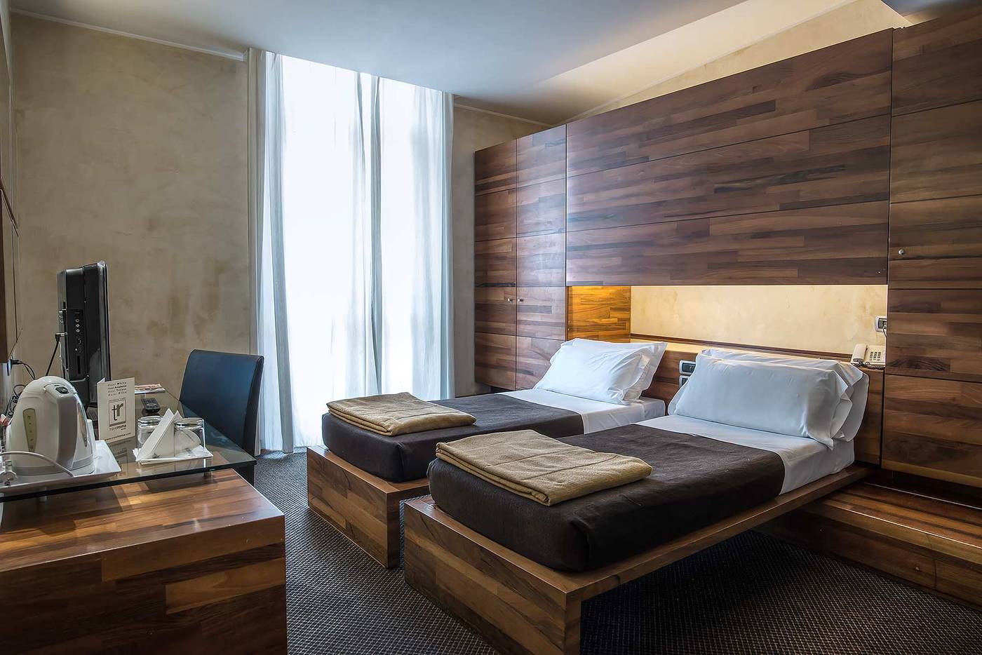 Hotel-Tritone-Room-20