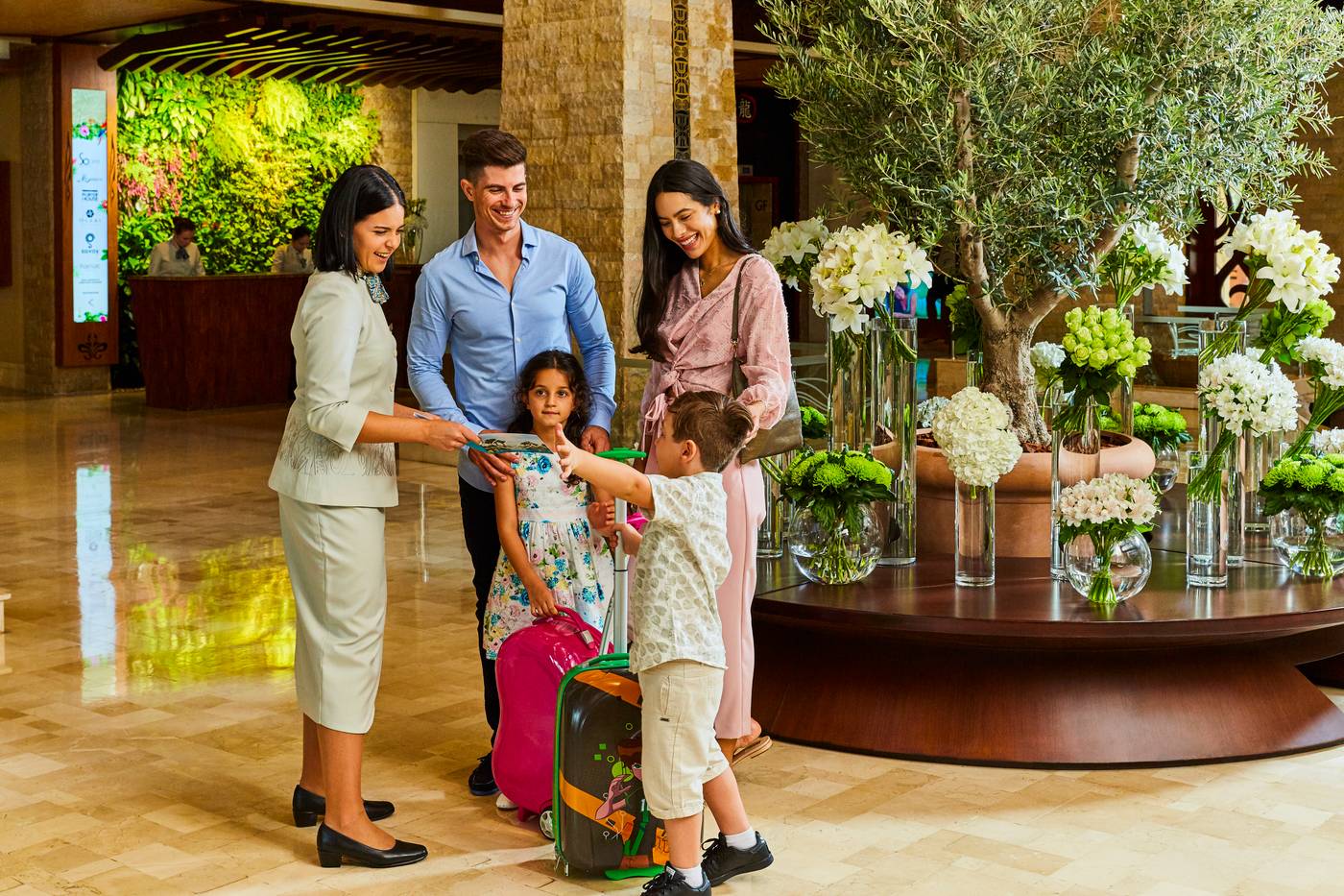 Sofitel-Dubai-The-Palm-Lobby-59