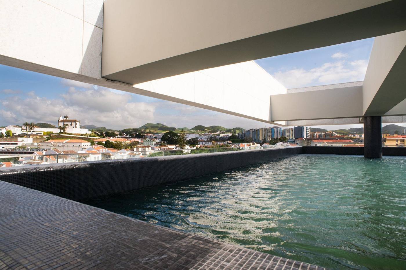 Azor-Hotel-General-view-3