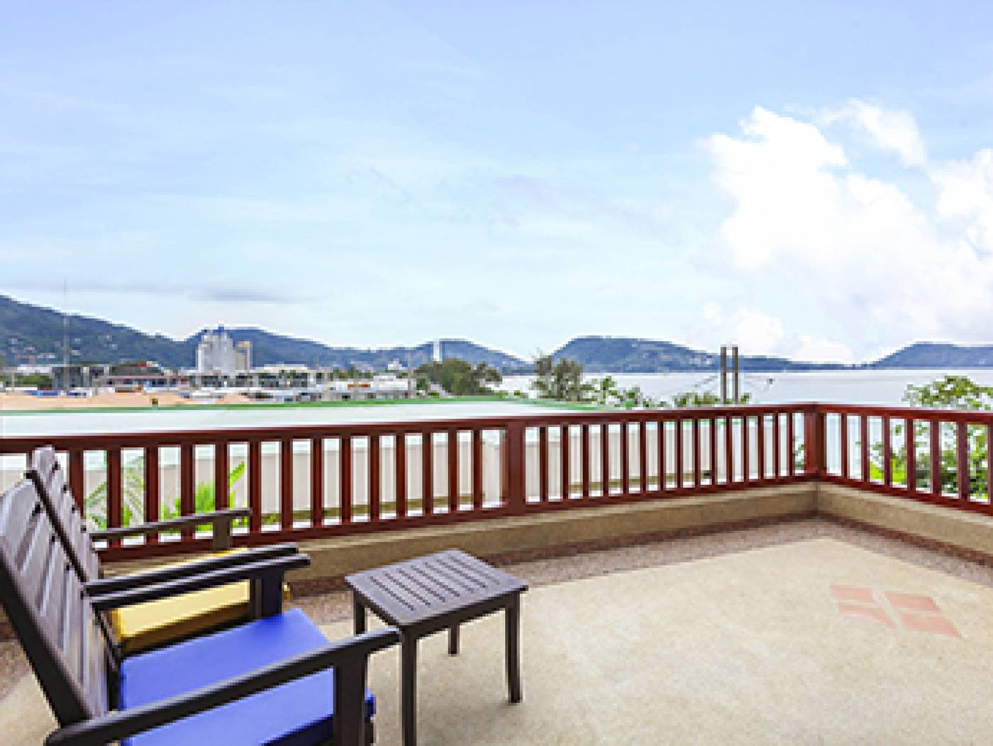 Novotel-Phuket-Resort-Terrace-95