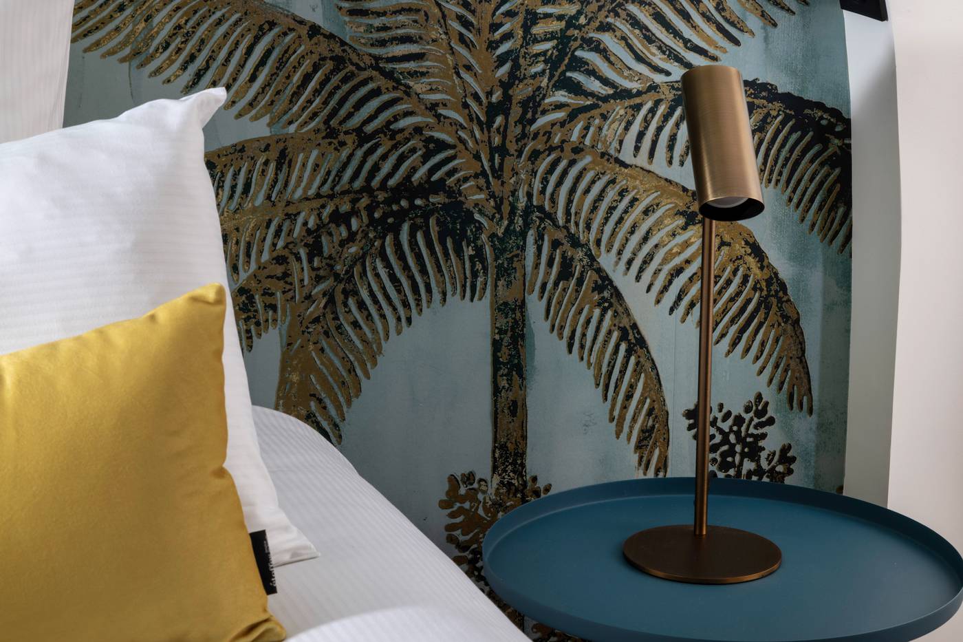 Hotel-Elysees-Bassano-Room-54