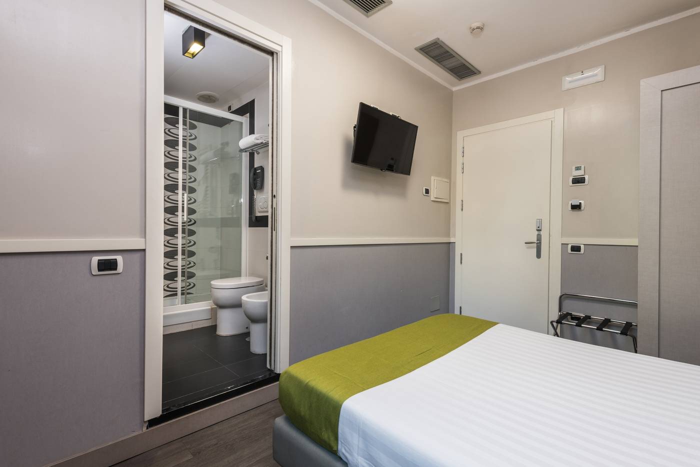 Noba Hotel e Residenze-Italy-ROMA-Room-10