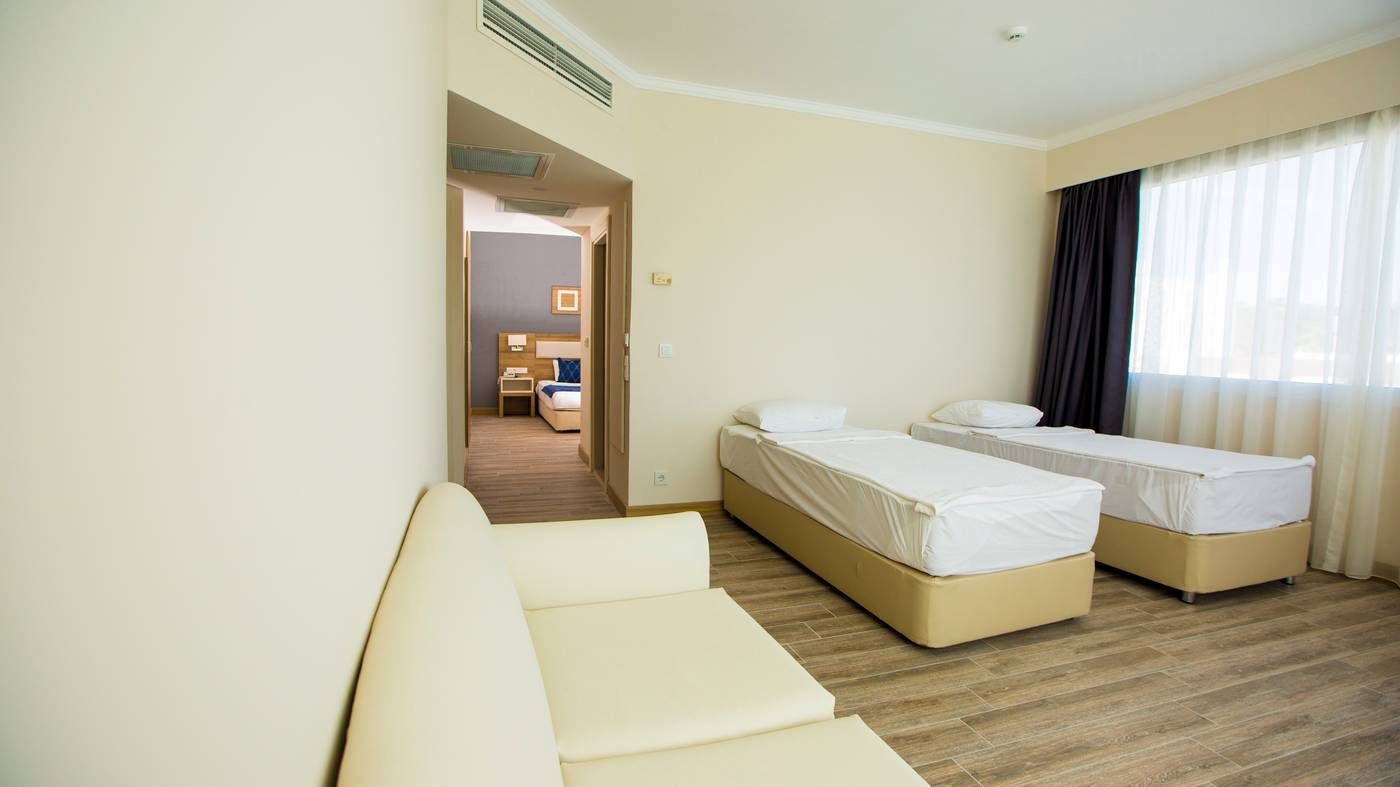 Fortezza-Beach-Resort-Room-41