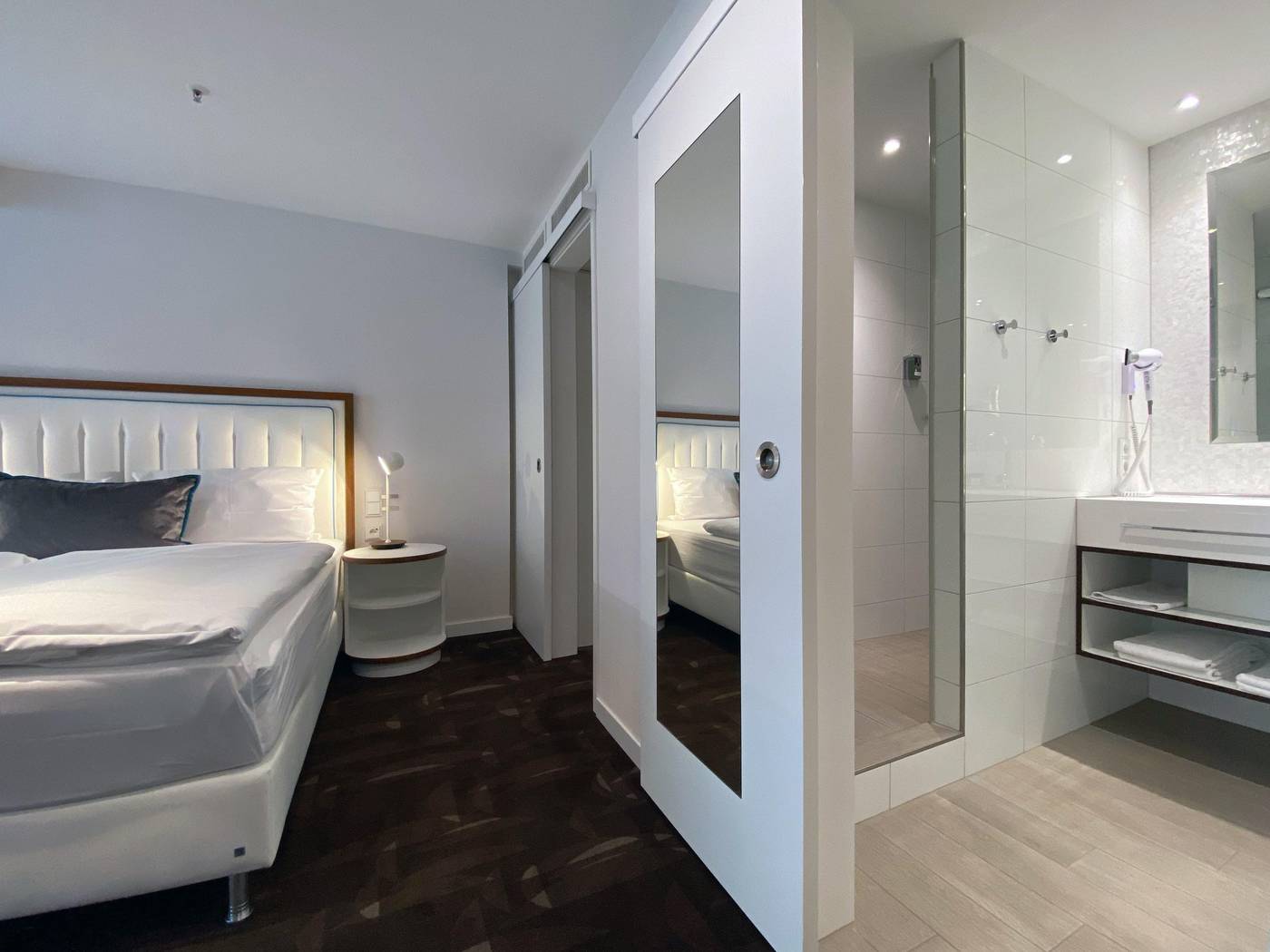 Mercure-Hotel-MOA-Berlin-Room-42