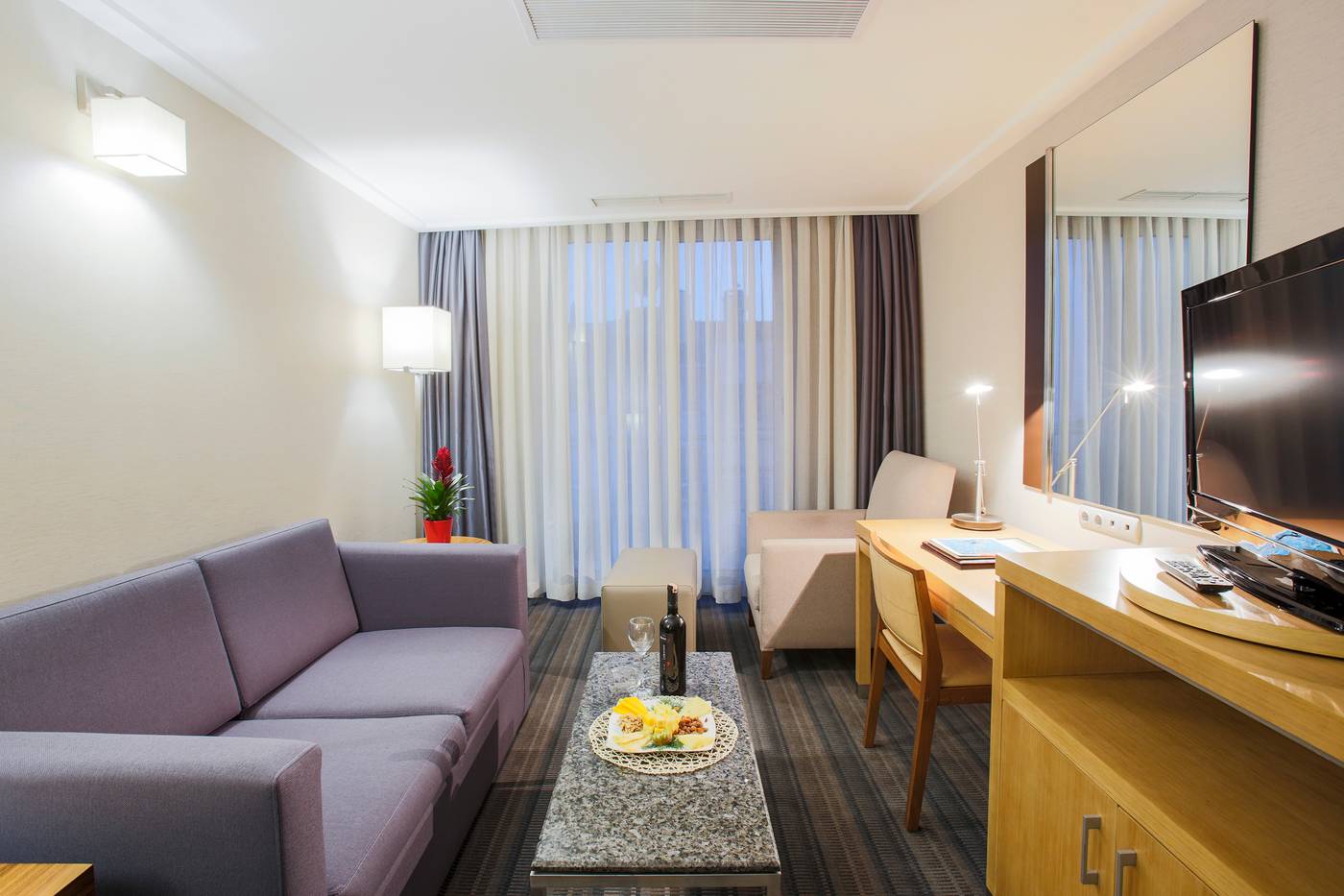 Housez-Suites-and-Apartments-Room-22