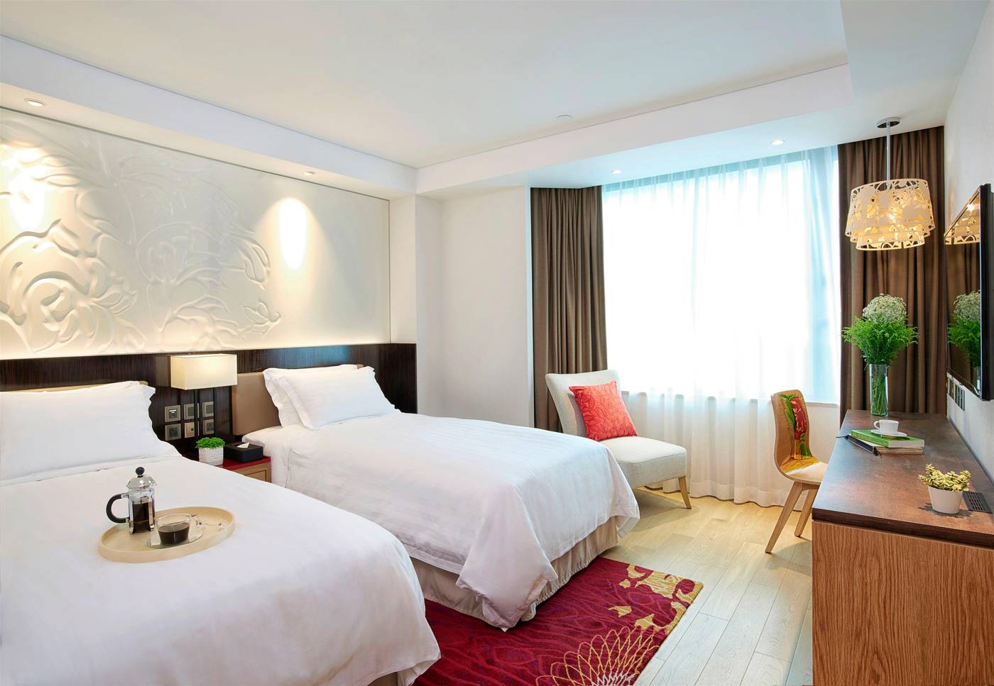 Wharney-Hotel-Room-14