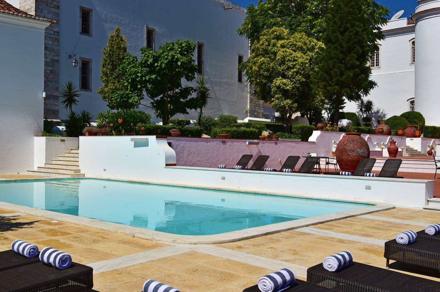 Pousada-Castelo-de-Estremoz-Pool-28