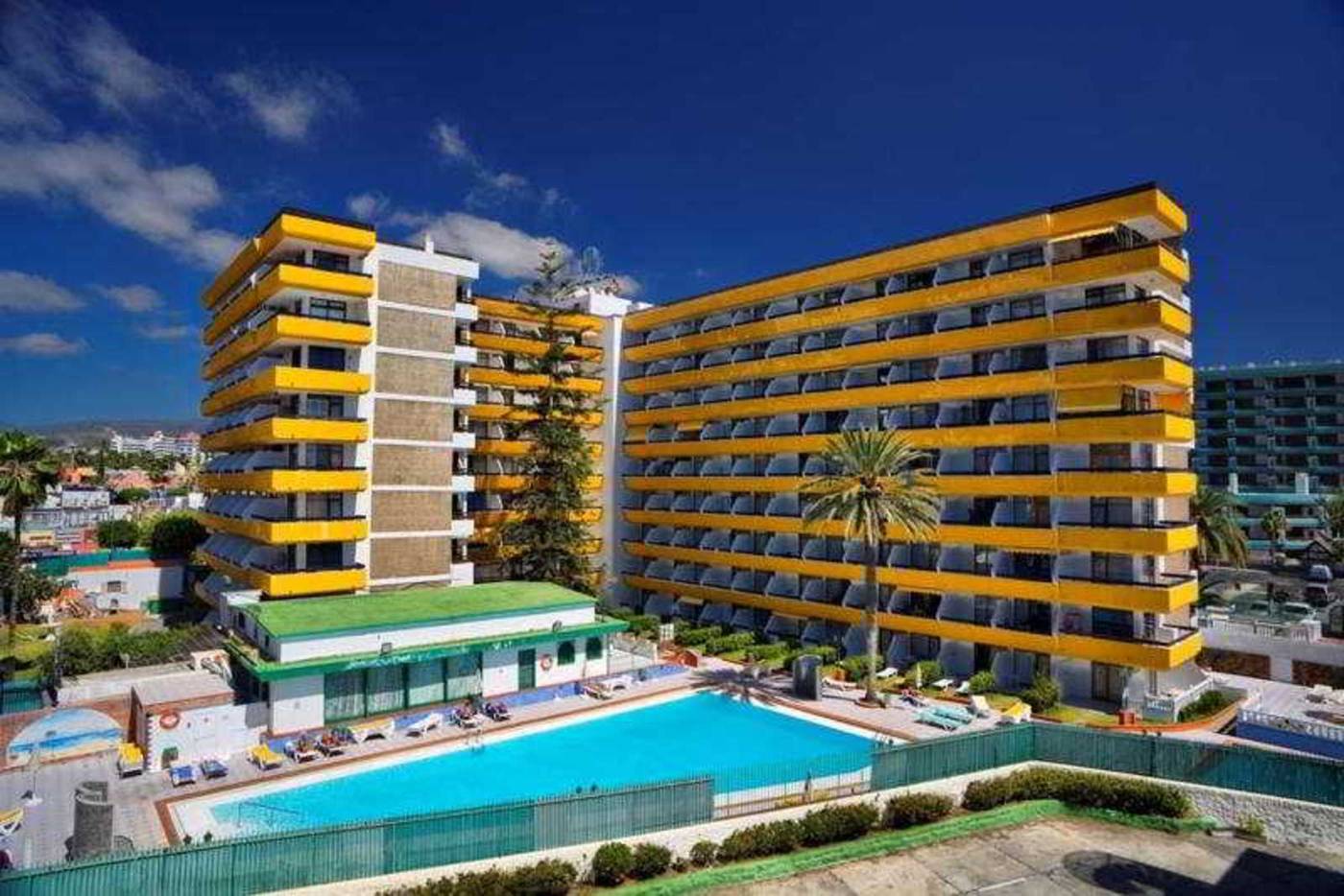 Las-Arenas-Apartments-General-view-1