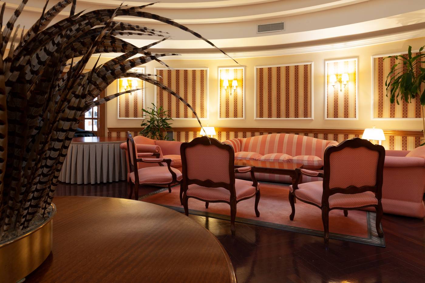 Hoyuela-Spain-SANTANDER-Lobby-10