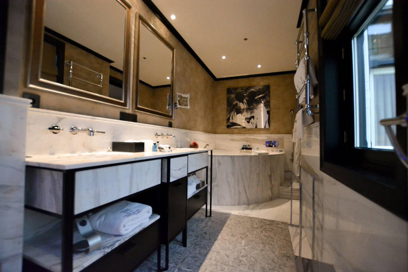 Hotel-Twentyseven-Room-49